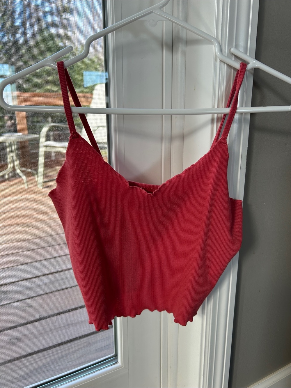 SHEIN Red Ribbed Lettuce-Edge Cropped Cami